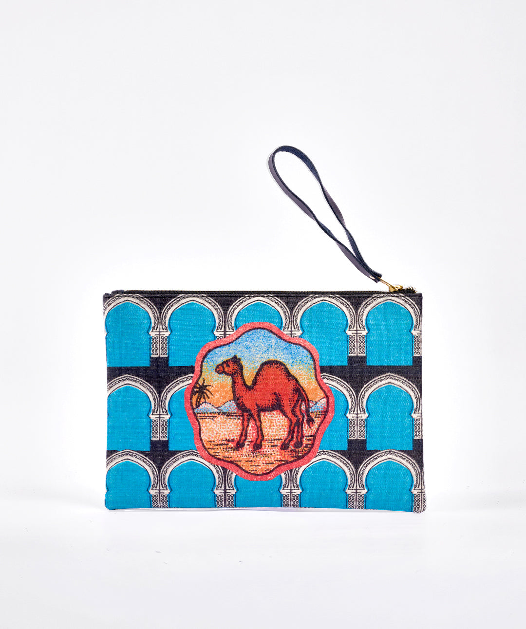 DROMEDARY ON ARCHES POUCH